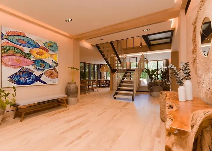 Stunning Solana 6br Golf Course Corasol Playa del Carmen
