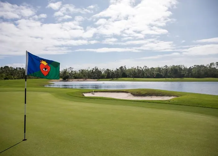 Stunning Solana 6br Golf Course Corasol