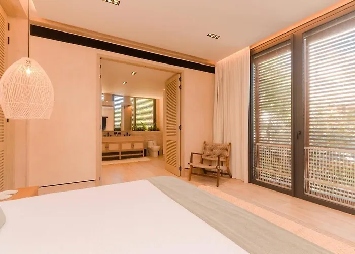 Stunning Solana 6br Golf Course Corasol *