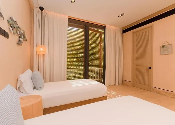 Villa Stunning Solana 6br Golf Course Corasol *