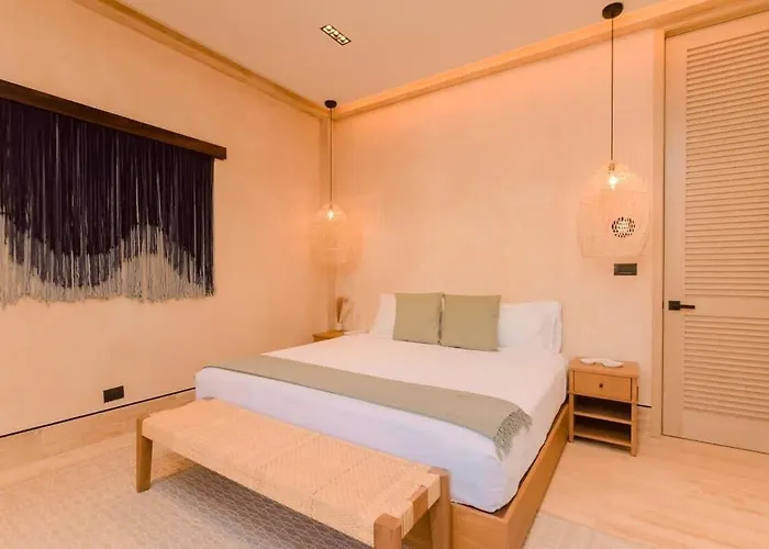 Villa Stunning Solana 6br Golf Course Corasol Playa del Carmen