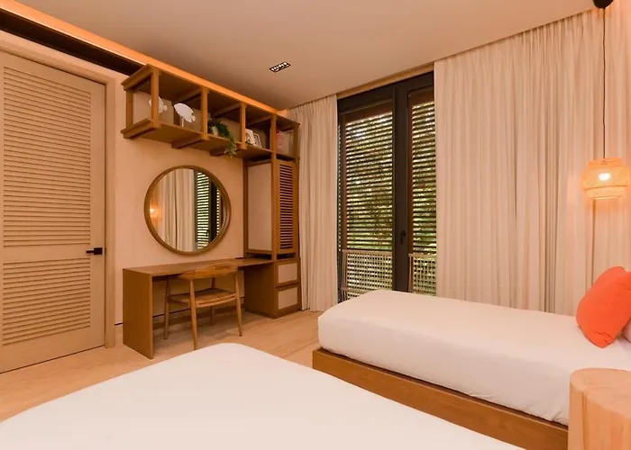 Stunning Solana 6br Golf Course Corasol